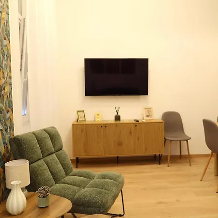 Apartament B 13 Győr