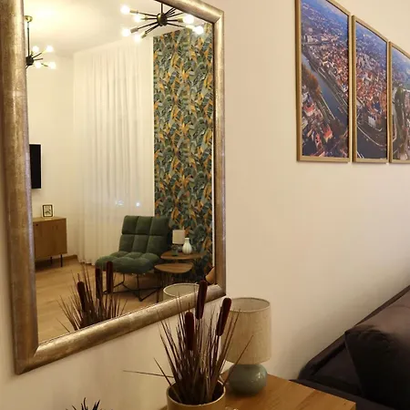 B 13 Apartament Győr